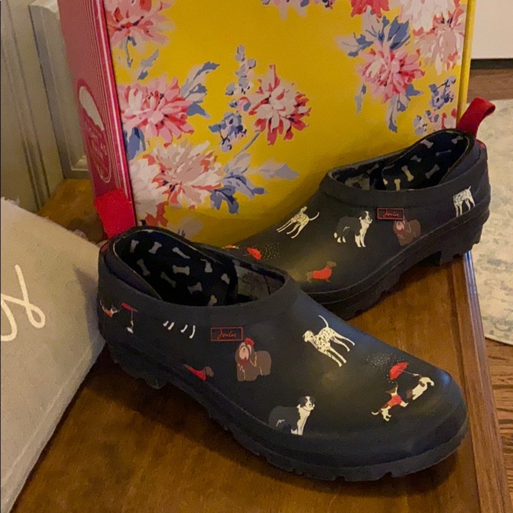 Joules Pop On Rain Shoes. Navy blue